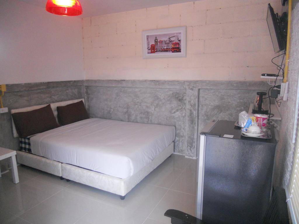 Werot Resort Mae Sot Habitación foto